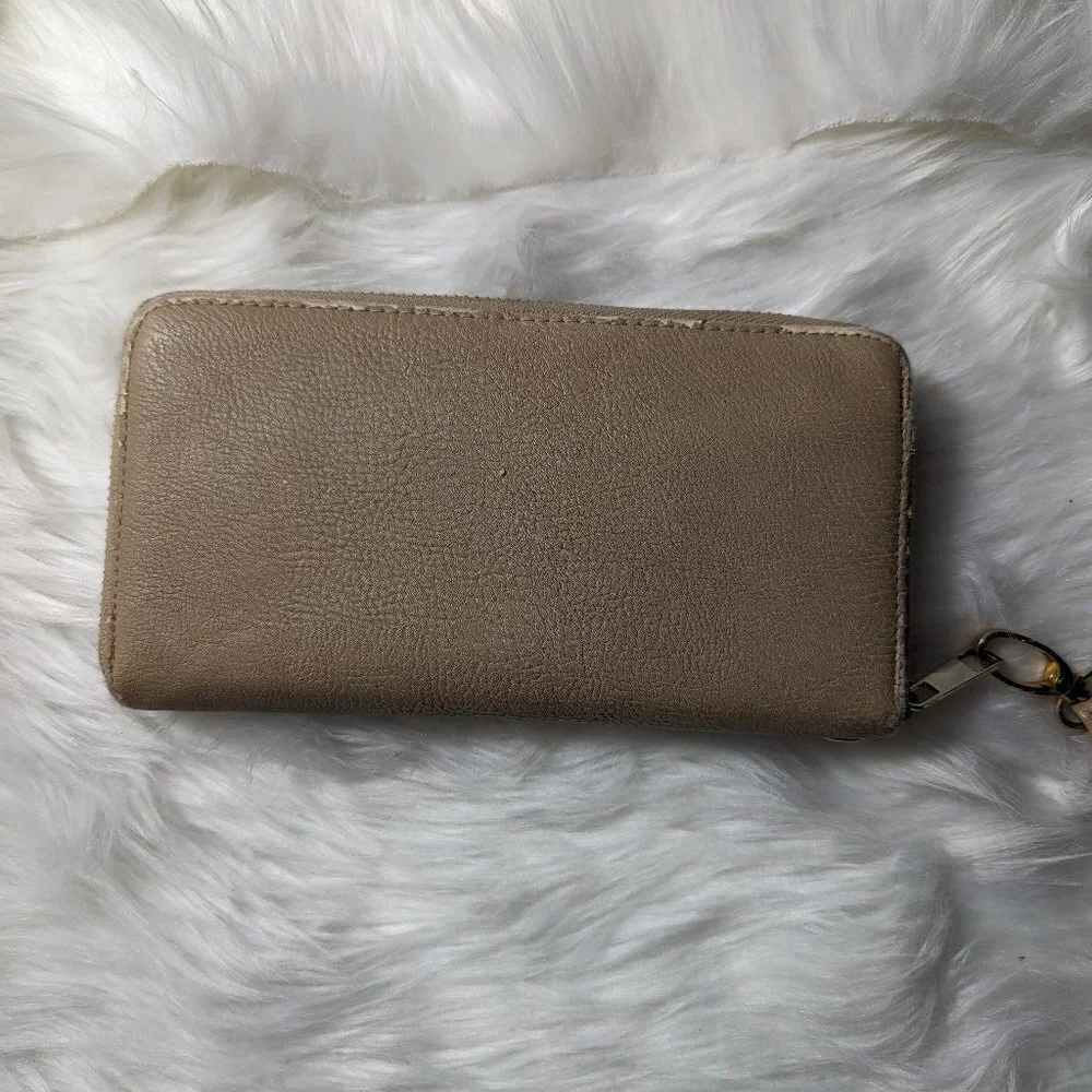 Tory Burch description tory